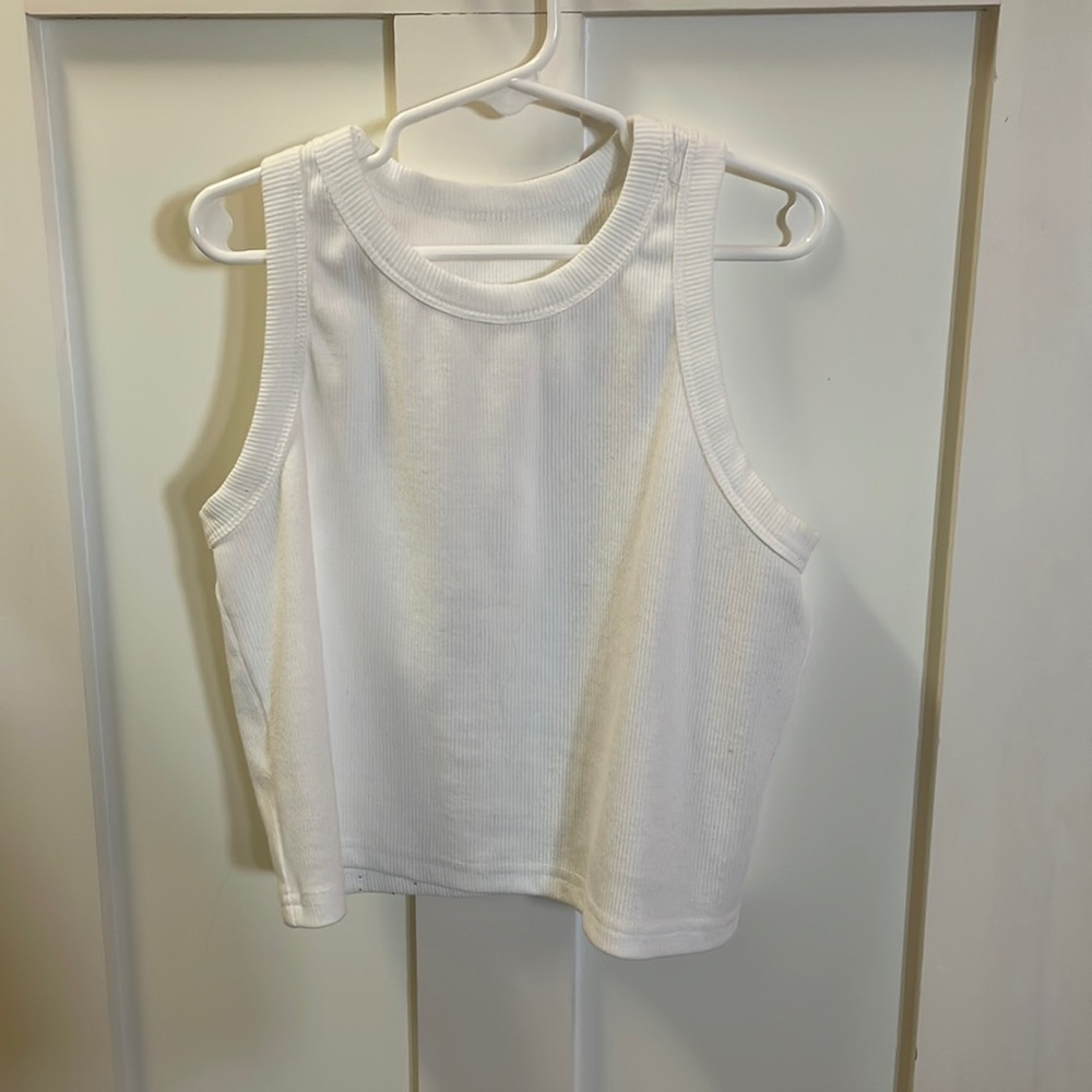 White cropped tank top